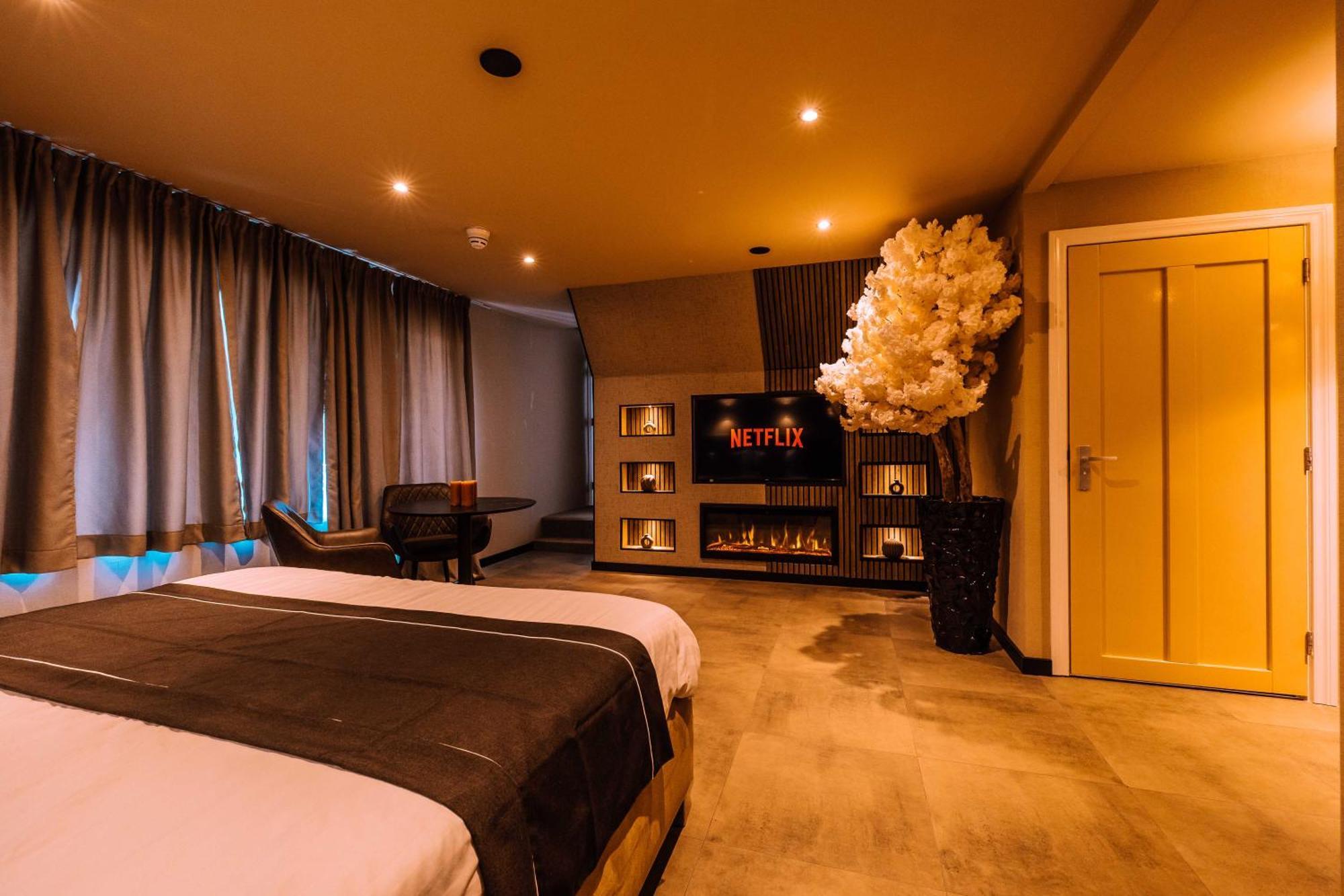 Hotel Buren Buren  Eksteriør bilde